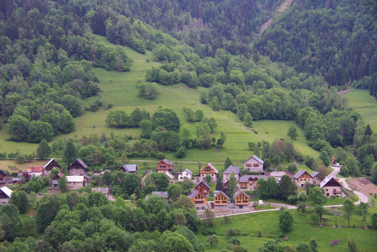 Les Petites Marmottes Villa Vaujany Exterior photo